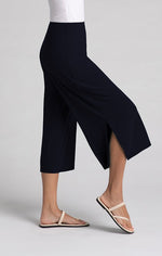 Load image into Gallery viewer, Side Slit Wide Capri | Navy
