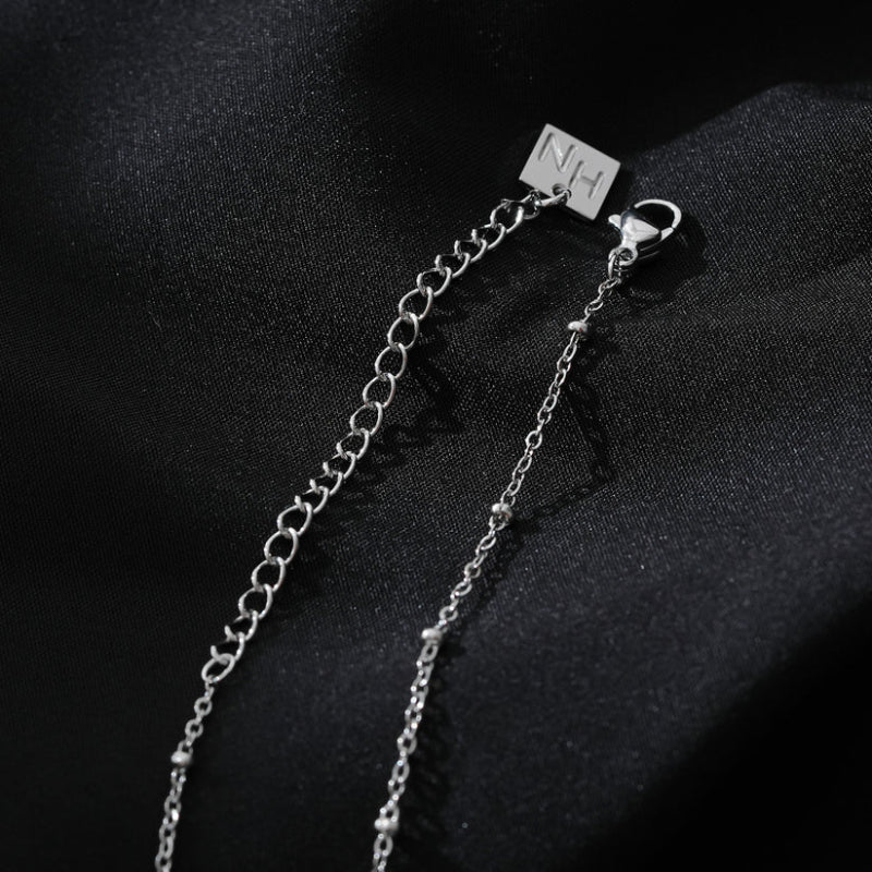 Amasa Necklace