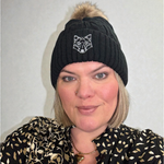 Load image into Gallery viewer, Cable Knit Wolf Toque
