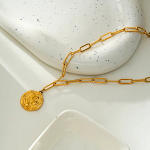 Bilbao Necklace | Coin