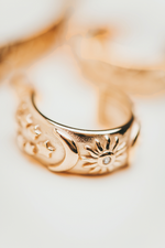 Load image into Gallery viewer, Celeste Earrings
