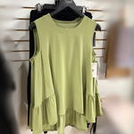 Load image into Gallery viewer, Flirty Peplum Slvlss Top
