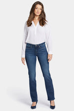 Load image into Gallery viewer, Barbara Bootcut Jean
