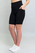 Load image into Gallery viewer, Robson Shorts | Black
