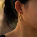 Load image into Gallery viewer, SUKI: Twisted Rope Hoop Gold Earrings
