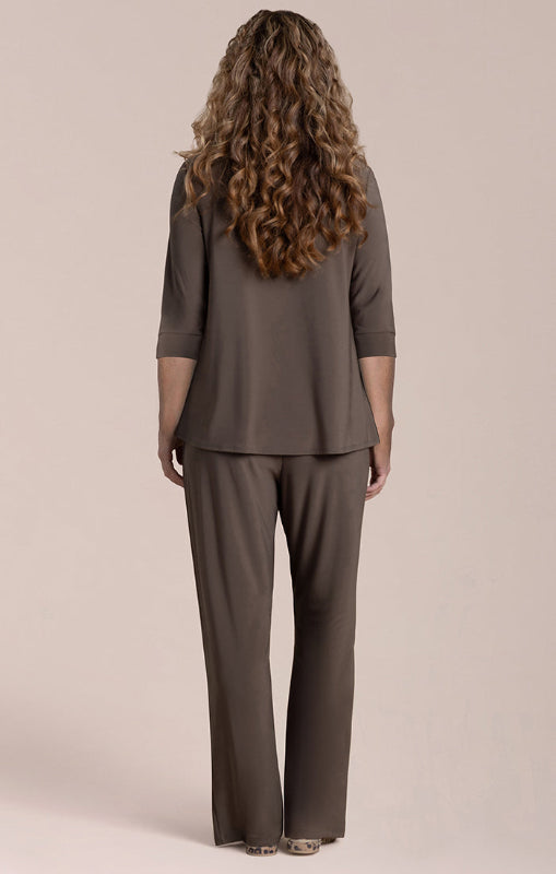 Suitable Secret Pocket Top