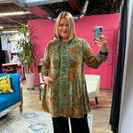 Load image into Gallery viewer, Victorian Velvet
