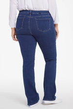 Load image into Gallery viewer, Barbara Bootcut Jean Plus
