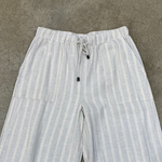 Load image into Gallery viewer, Linen Blend Wide Leg Trouser
